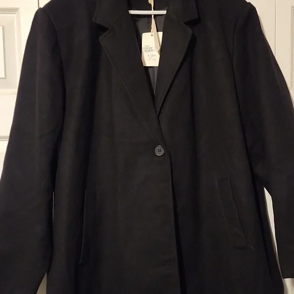 Women's Wool Black Coat- 3X - Picture 2 of 8